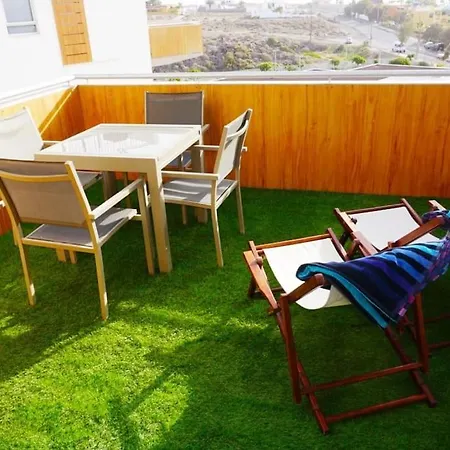 Maravilloso Apartamento Frente A La Playa, El Medano * Granadilla De Abona