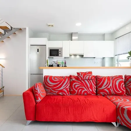 Maravilloso Apartamento Frente A La Playa, El Medano דירה