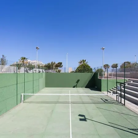 Maravilloso Apartamento Frente A La Playa, El Medano דירה